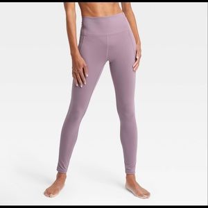NWT All in Motion Light Mauve Brushed Sculpt Leggings High Rise Medium